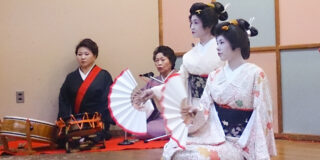 宴席に華を添えてみませんか...